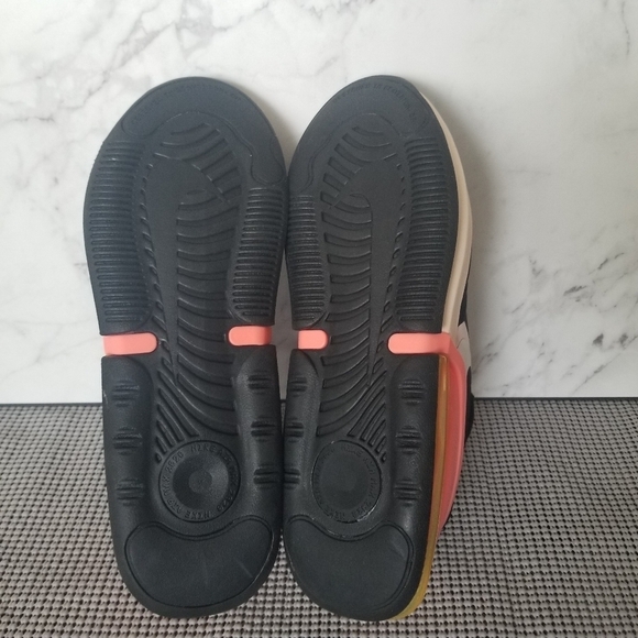 Nike Air Max Up Black Atomic Pink CT1928-001 Women Sneakers Shoes Size 8 - Picture 8 of 9